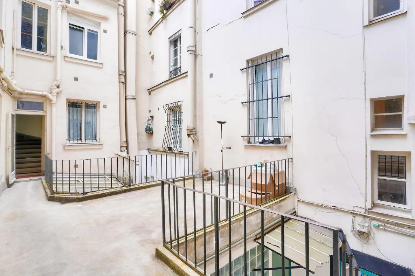 Studette Renovee Au Coeur Du Marais * Paris